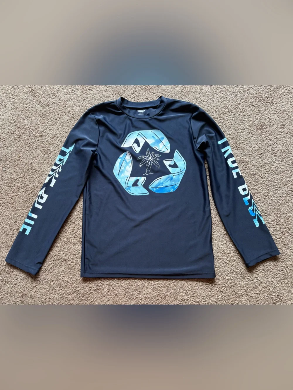 Old Navy Navy Blue Long-Sleeve Rash Guard with Blue Graphic